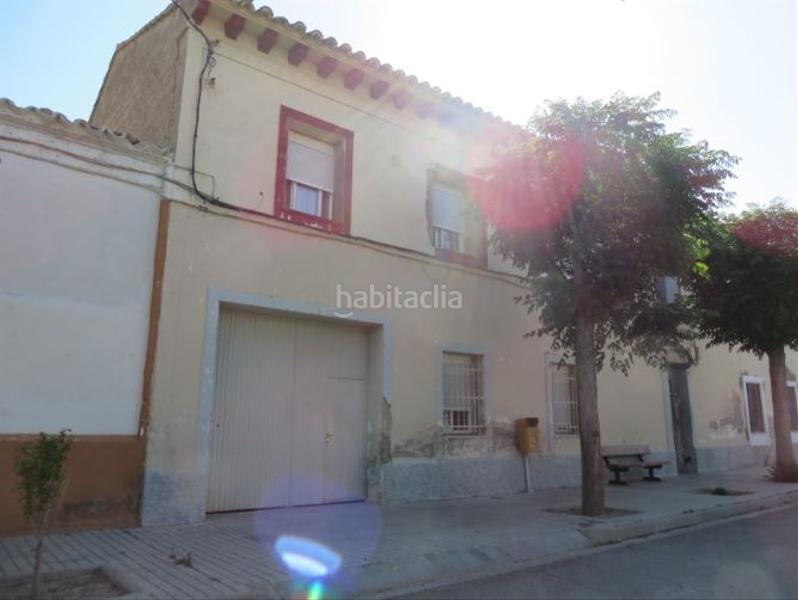 Foto 7d64ff1a-b189-442d-8ff7-325f249c4d94. Pis a Zuera