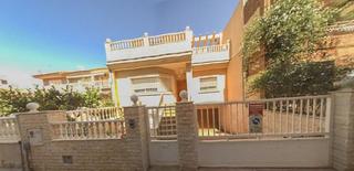 Casa aparellada  Sagasta - los dolores. Solvia inmobiliaria  chalet adosado cartagena