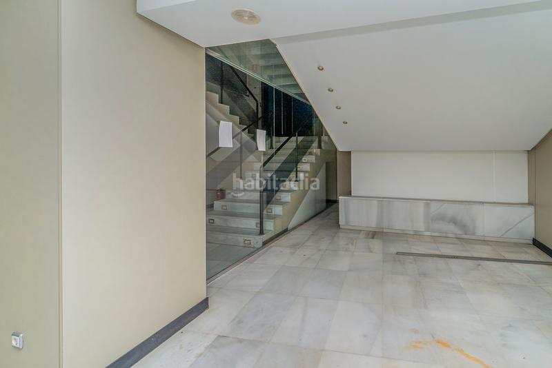 Foto 257054f9-1d1a-4636-952c-42f60dbf0bfb. Lloguer local comercial a Centro Palencia