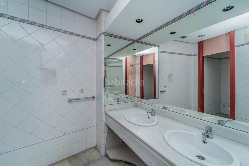 Foto 4ed3b125-ffbe-47c9-9059-24bb89026e9d. Lloguer local comercial a Centro Palencia