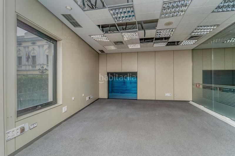 Foto 5c3296bc-ad63-455f-a2a8-eea28f085b0d. Lloguer local comercial a Centro Palencia