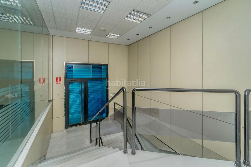 Foto edcaa38e-3e0a-4704-ba4f-e2f910fdbf0e. Lloguer local comercial a Centro Palencia