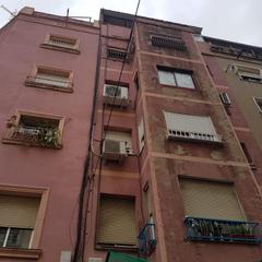 Etagenwohnung  C/ pins. Solvia inmobiliaria  piso hospitalet de llobregat el