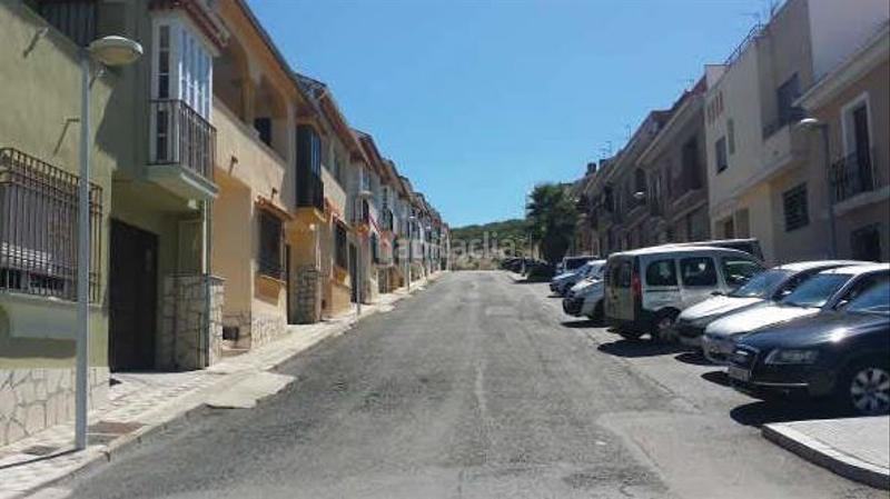 Foto 917698f1-55b5-4860-9058-40cf584c52cc. Casa bifamiliare in jardín Lucena Lucena