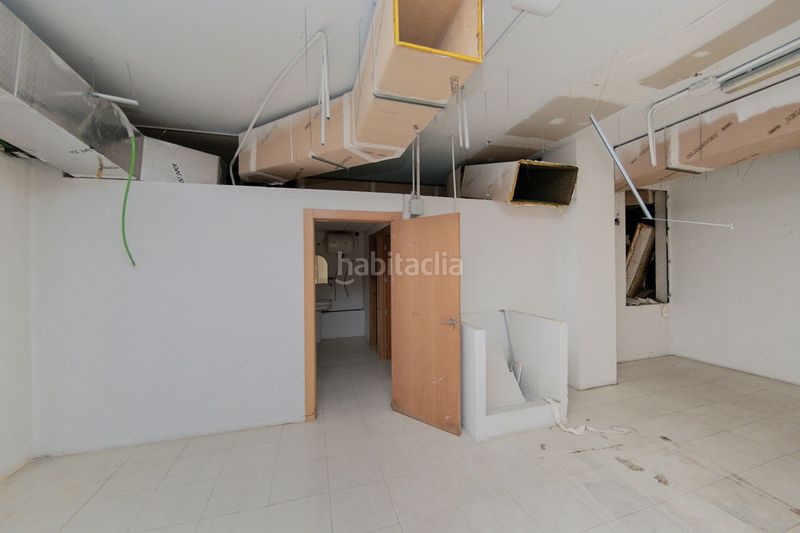 Foto 2e041810-6804-42b8-ad94-d05ecddab305. Local comercial solvia inmobiliaria locales zubia la en Zubia (La)