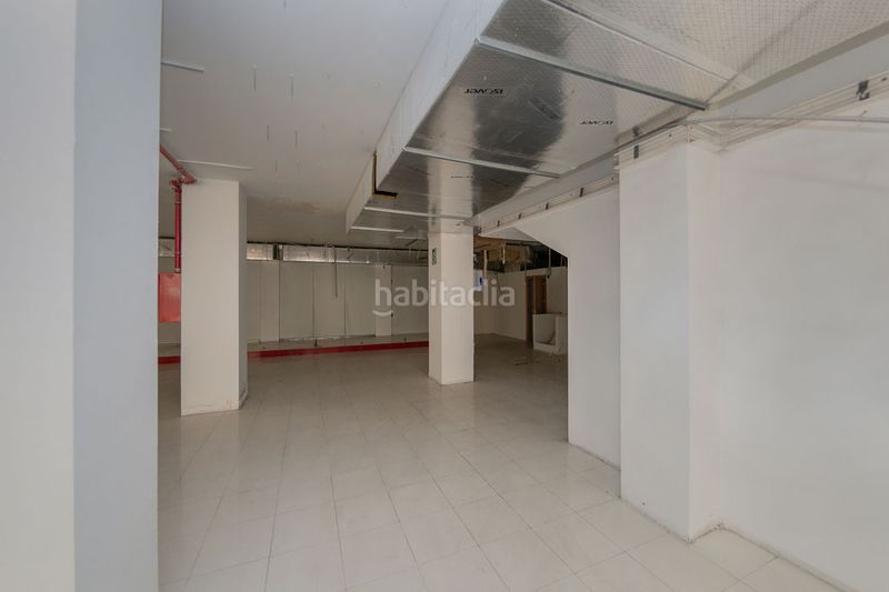 Foto ce84f744-0d62-4ad7-8fa8-d50f79383033. Local comercial solvia inmobiliaria locales zubia la en Zubia (La)