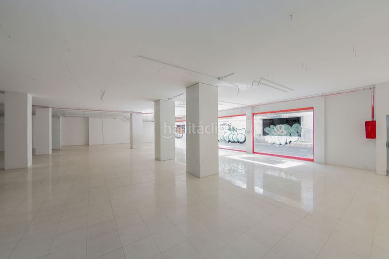 Foto f8dc3168-1f58-4c58-9757-56781e91615f. Local comercial solvia inmobiliaria locales zubia la en Zubia (La)