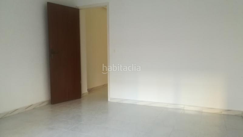 Foto fb766e59-d2ff-4bd5-9651-f052f0d71ed9. Pis a Orihuela ciudad Orihuela