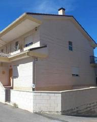 Casa aparellada  Sàlvia. Solvia inmobiliaria  chalet adosado petrer