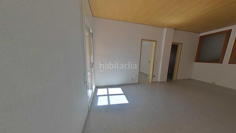 Foto 069b2a68-b0dd-4169-84fe-f332dc44a394. Piso solvia inmobiliaria piso en Ca n'Oriac Sabadell