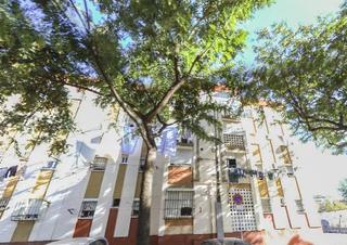 Pis  C/ hermano pablo. Solvia inmobiliaria  piso sevilla