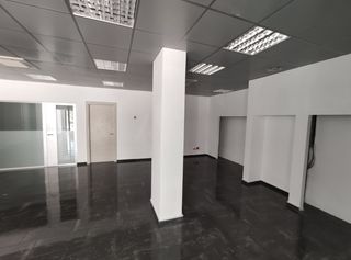 Business premise  C/ doctor calsina. Solvia inmobiliaria  locales terrassa