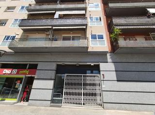 Local Comercial en C/ Doctor Calsina