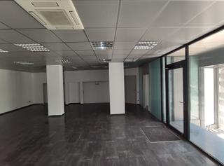 Local Comercial en C/ Doctor Calsina