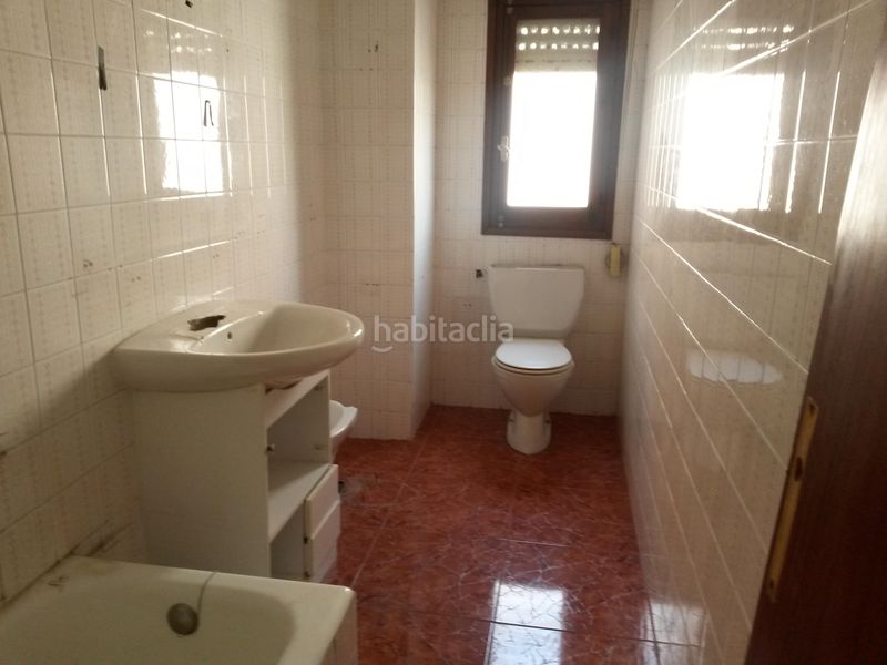 Foto b2e0caab-8033-40f7-b411-5ec886ccabc2. Pis a Onil