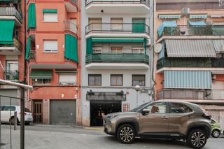 Pis  C/ calderón de la barca. Solvia inmobiliaria  piso badalona