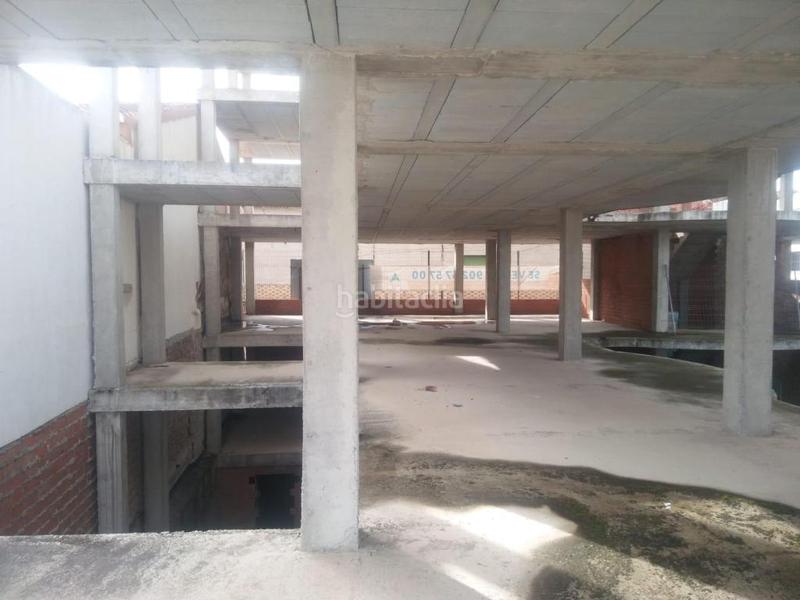 Foto 663e7fc5-85a9-4a49-90ac-da05f25f1b12. Edifici a Láchar