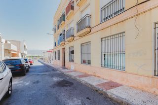 Pis  C/ alhama almería. Solvia inmobiliaria  piso roquetas de mar
