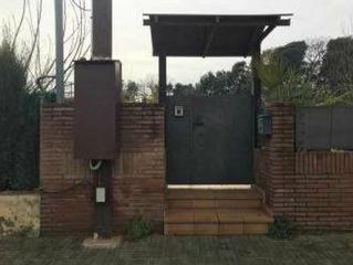 Xalet  C/ puigmarl. Solvia inmobiliaria  chalet independiente roca del vallès la