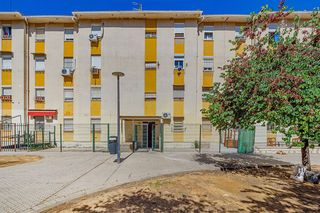 Appartement  C/ josé manuel caballero bonald. Solvia inmobiliaria  piso sevilla
