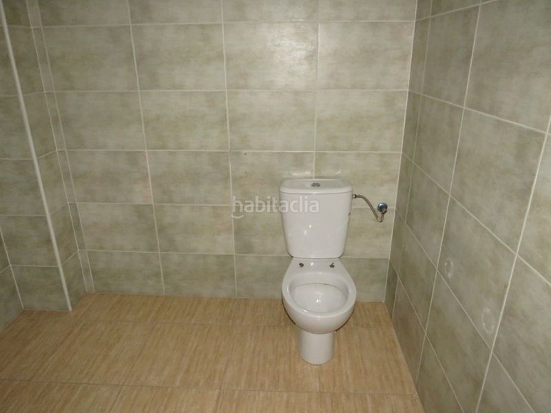 Foto edc4f99b-7d88-4907-8553-967520299d2a. Local comercial a Centro Almazora / Almassora