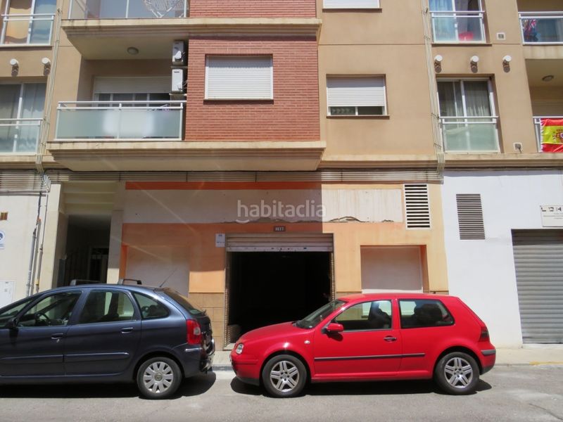 Foto ef1e591f-8561-47d5-8952-d346f908cd2d. Local comercial a Centro Almazora / Almassora