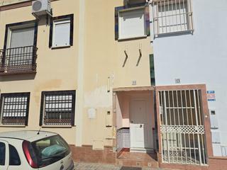 Chalet  C/ parroco muriel. Solvia inmobiliaria  casa palma del condado la