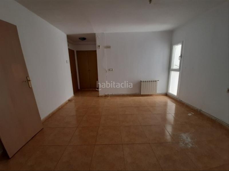 Foto 48c1302d-0fcd-49ad-ba97-8fa4e5d0fd89. Pis amb calefacció a Centre Sant Carles de la Ràpita