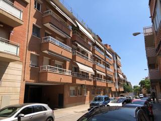 Appartement  Antoni gaudi d'. Solvia inmobiliaria  piso sant boi de llobregat