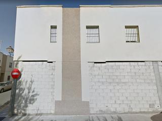 Local commercial  Fray bartolome de las casas. Solvia inmobiliaria  locales aznalcázar