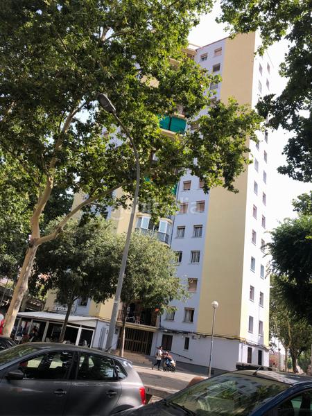 Foto 336bc40a-af80-49bc-b673-c28e4332f48e. Piso solvia inmobiliaria piso en Sant Roc Badalona