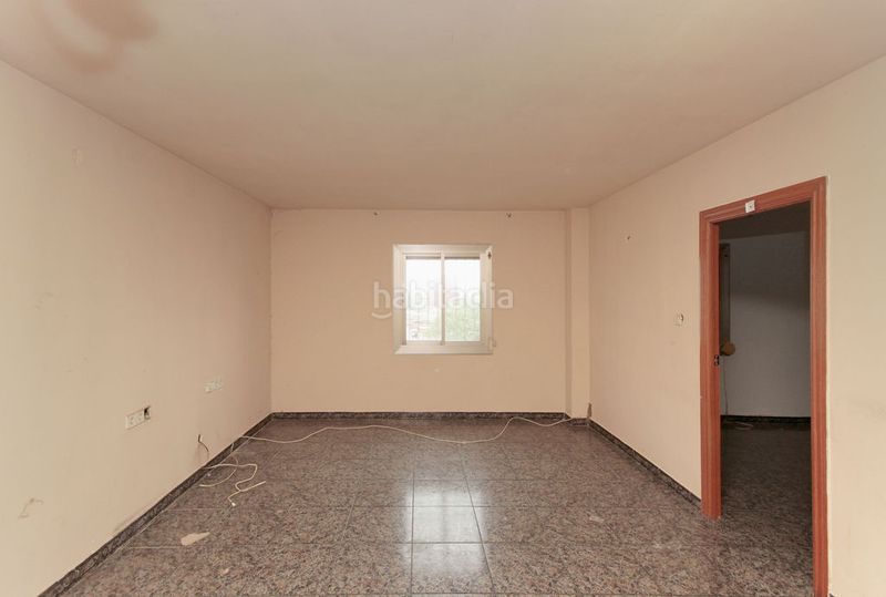 Foto b56c8041-ea56-4f68-b988-4b26c6f77953. Pis a Sant Roc Badalona