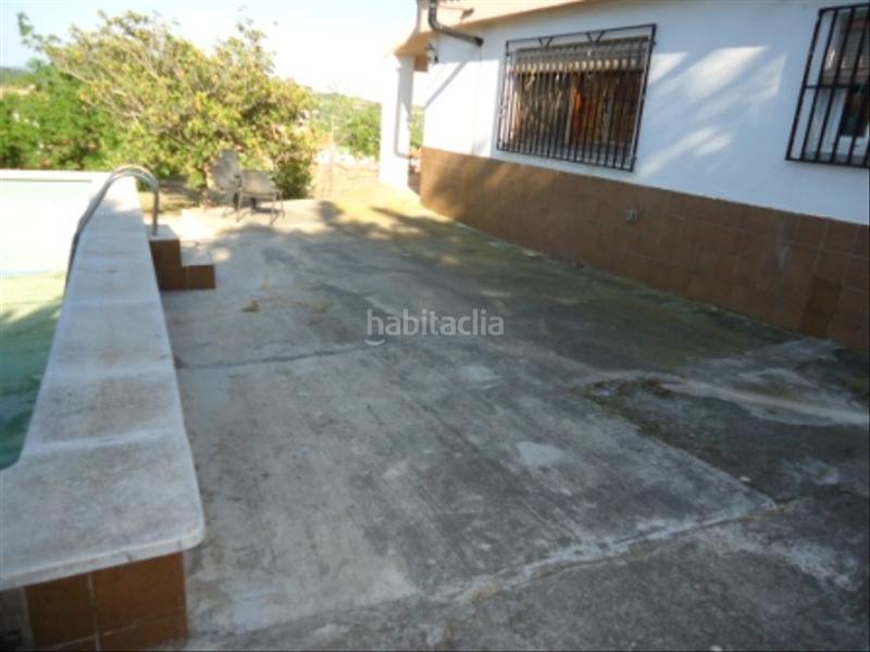 Foto 70e207a2-0e8b-4f5a-8766-30ddb7c86368. Edifici a Alcover