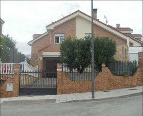 Xalet  C/ el marapico. Solvia inmobiliaria  chalet independiente corvera de asturias