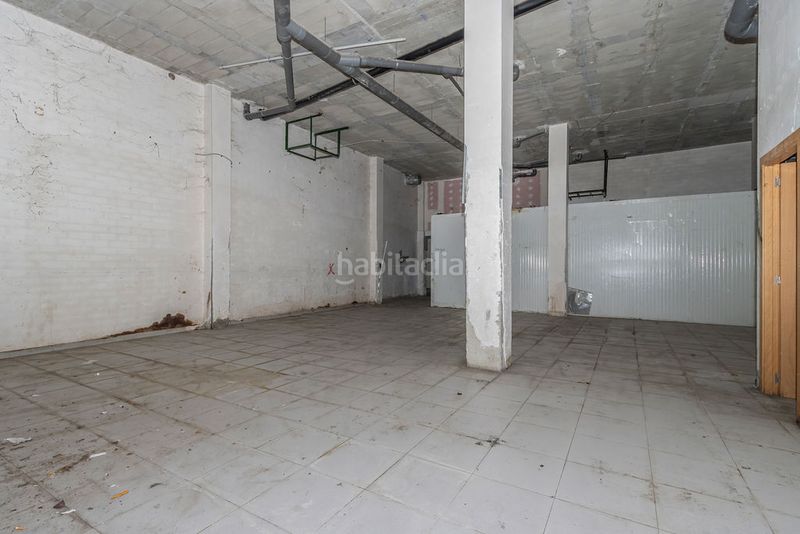 Foto d250655a-00c7-4acd-865c-778941f17913. Local comercial a Centre Històric Lleida