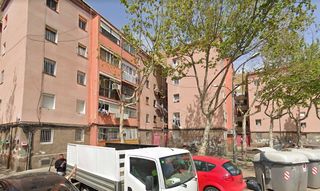 Pis  C/ alfons xii. Solvia inmobiliaria  piso badalona