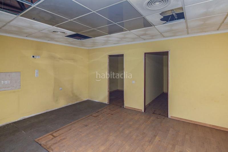 Foto 01fec78a-5afe-4ac2-b83c-de1fa8296b4d. Local comercial a Plaza Elíptica - República Argentina Gandia