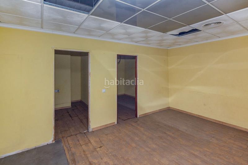 Foto 520507fb-29bc-45c0-a1f6-5b609d4544bc. Local comercial a Plaza Elíptica - República Argentina Gandia