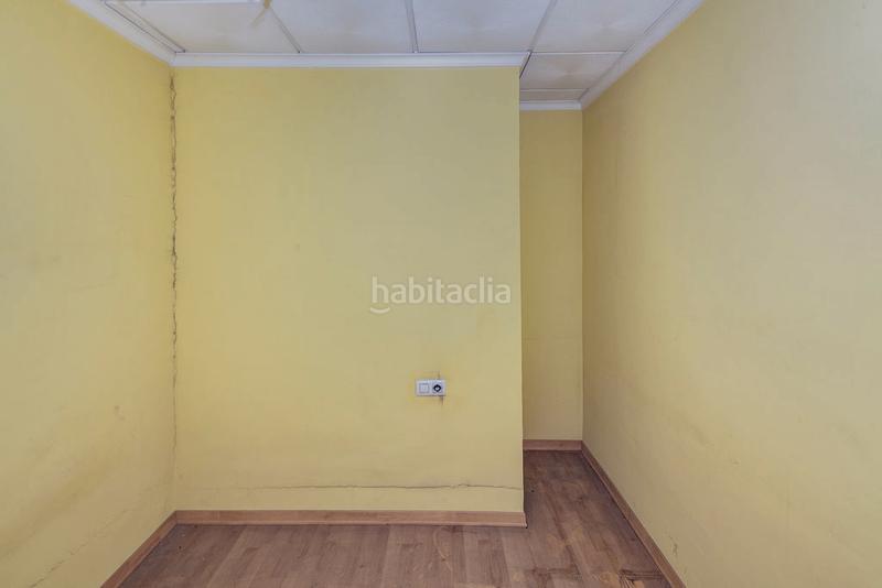 Foto 7a85fc4d-f807-46e1-bec5-b0a1a7984adf. Local comercial a Plaza Elíptica - República Argentina Gandia