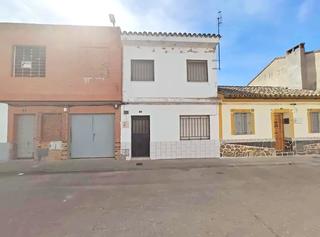 Maison jumelée  Fragua vieja. Solvia inmobiliaria  chalet adosado malpica de tajo