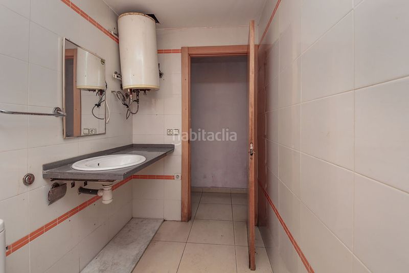 Foto caf6efb0-20f5-45c6-b9e5-97f2f202369a. Xalet a Centre Reus