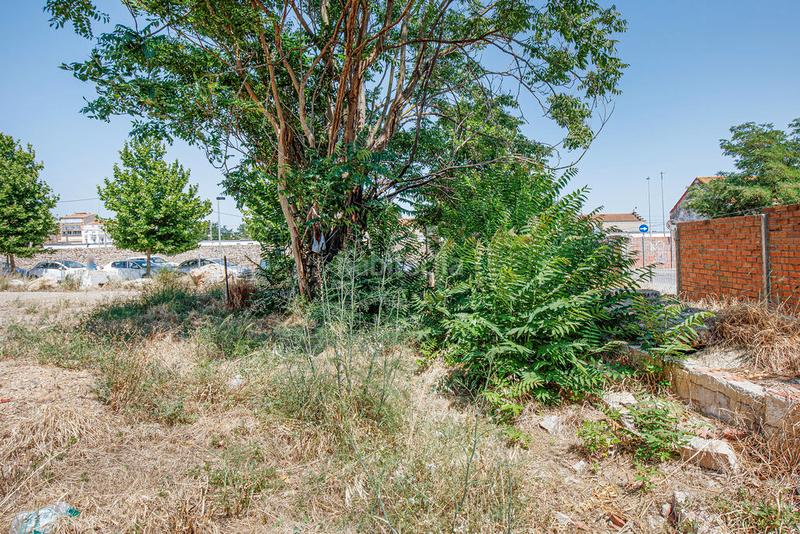 Foto 147cd825-ece3-4968-90e6-c53c270b5b4b. Finca rústica solvia inmobiliaria suelo urbano en Figueres