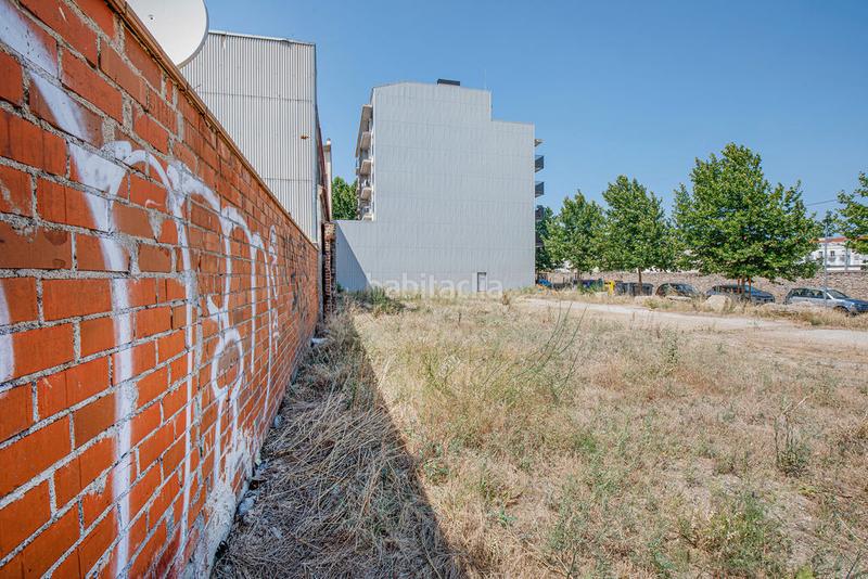 Foto 9c88213f-cca3-410a-994d-729a86577f7f. Finca rústica solvia inmobiliaria suelo urbano en Figueres