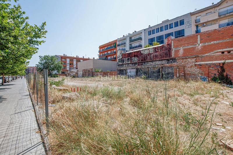 Foto ff5b1646-dec5-4ea9-9601-becc60f607ae. Finca rústica solvia inmobiliaria suelo urbano en Figueres