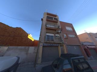 Pis  C/ magi colet. Solvia inmobiliaria  piso sabadell