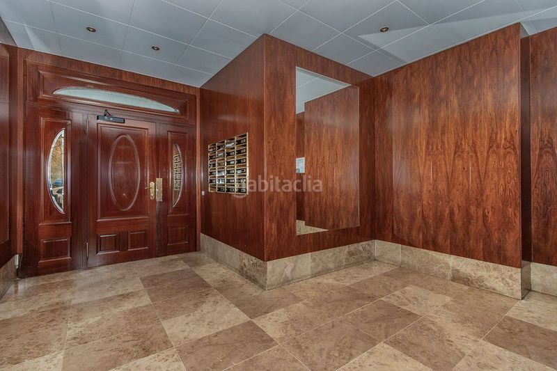 Foto b0e85181-a446-4101-b2cb-49b54bd9def0. Local comercial a Cappont Lleida