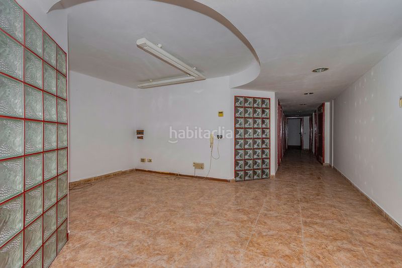 Foto b3688128-4ee8-49ec-ad1b-e9fc903328d7. Local comercial a Cappont Lleida