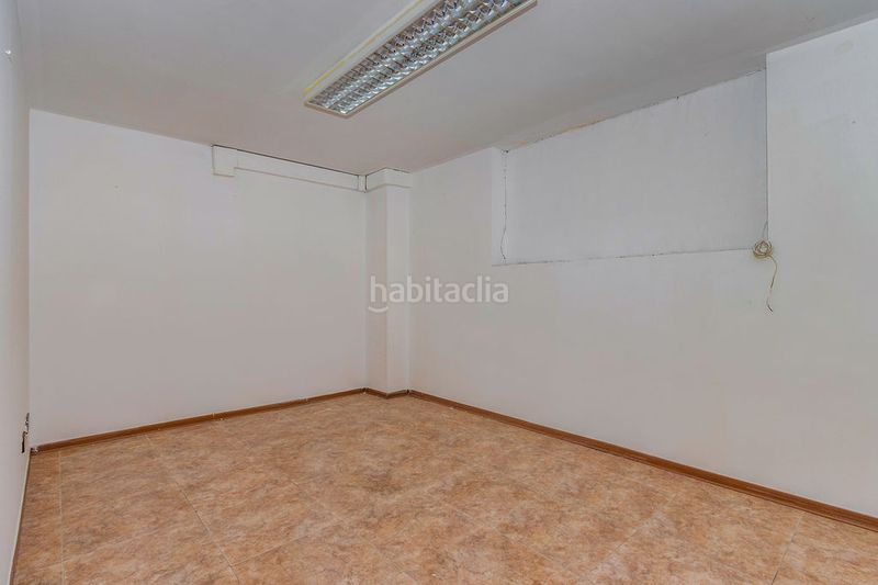 Foto ca91386e-3036-4d7a-a4b3-a2903180c163. Local comercial a Cappont Lleida