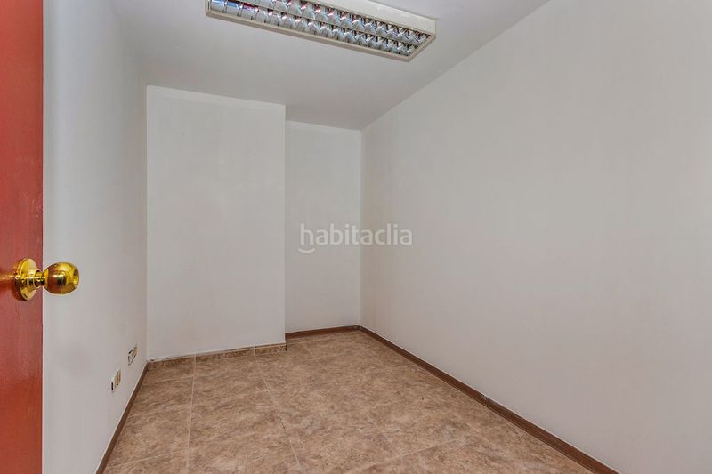 Foto e4110fce-6f2f-4d31-80ae-b0aec9673ae5. Local comercial a Cappont Lleida