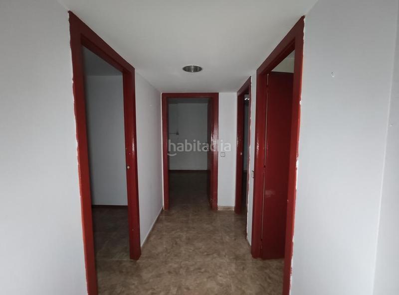 Foto f0480465-69cc-48e2-9c39-963cfdec5d06. Local comercial a Cappont Lleida